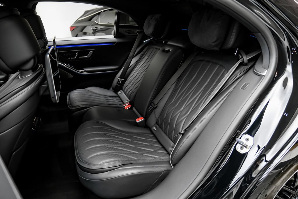 Used 2024 Mercedes-Benz S 63 AMG S image 42