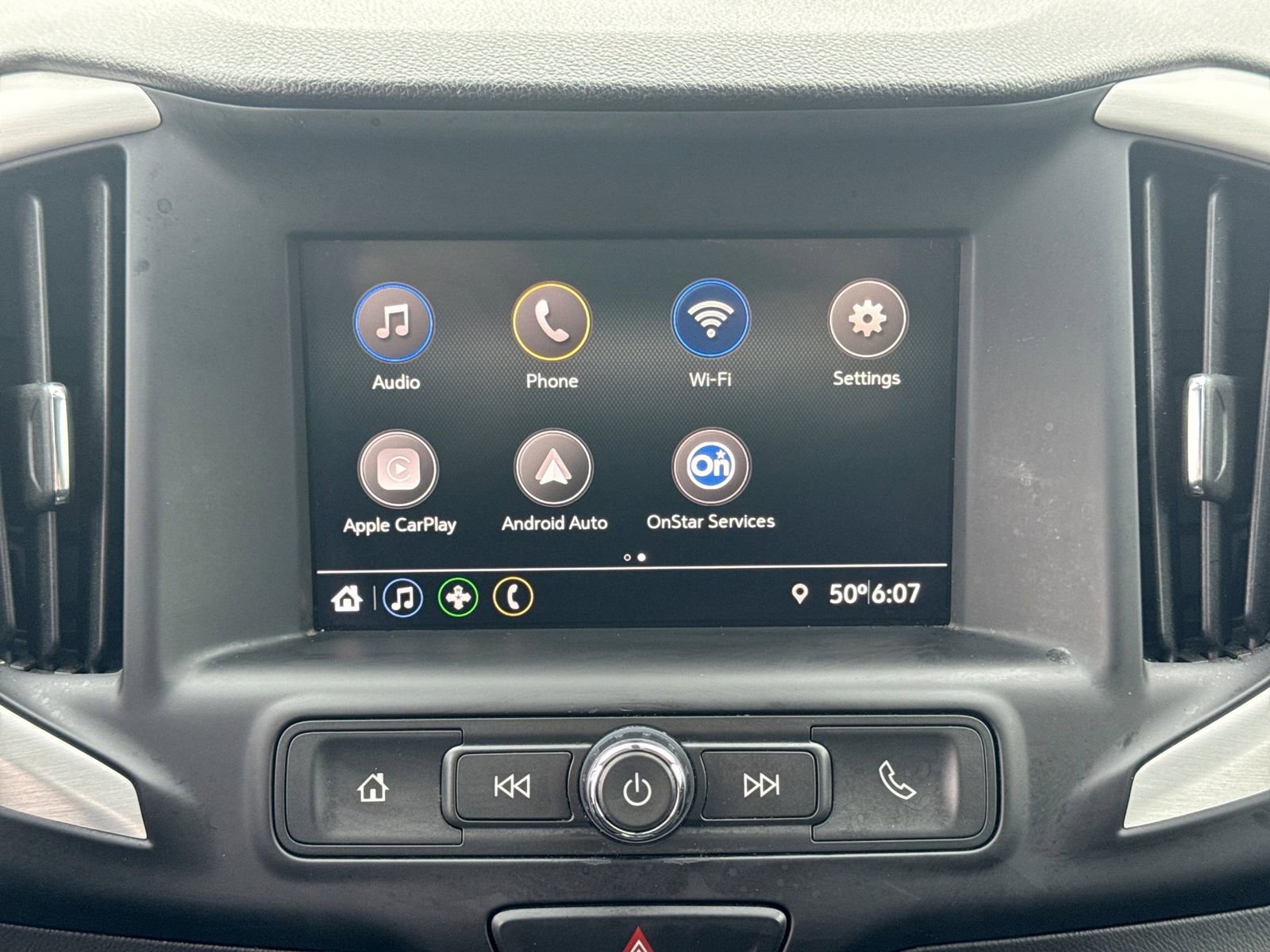 Used 2020 GMC Terrain SLE w/ Driver Convenience Package image 30