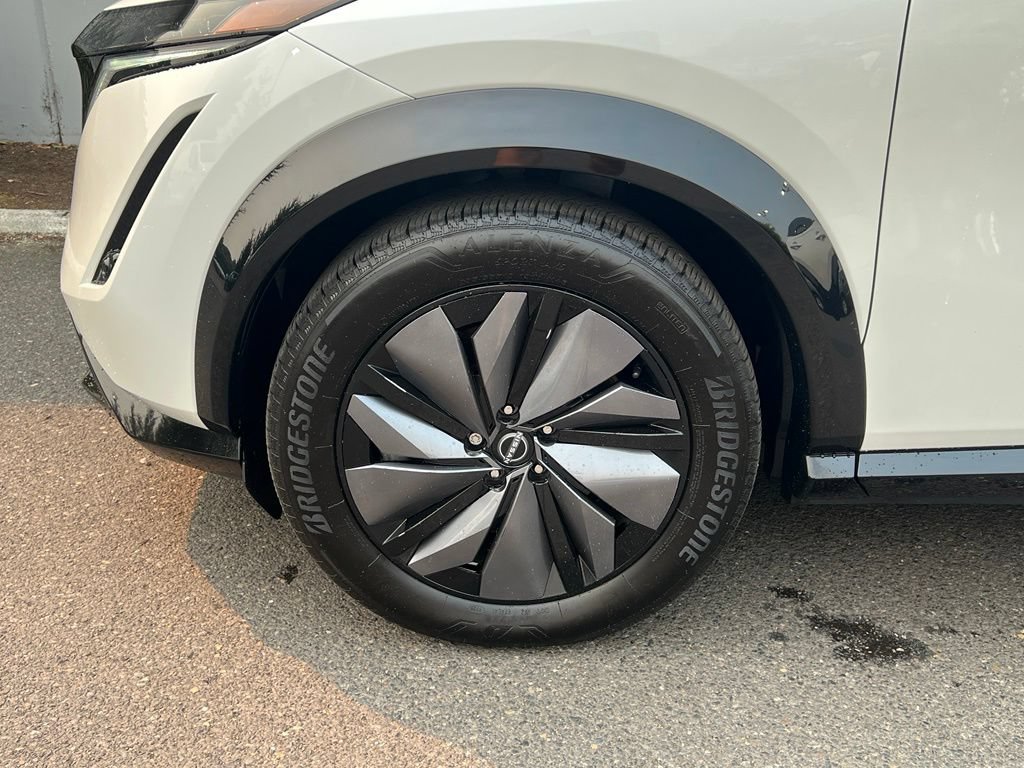 Certified 2023 Nissan Ariya AWD image 11