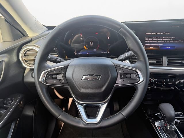 Used 2024 Chevrolet Trax ACTIV w/ Sunroof Package FWD image 12