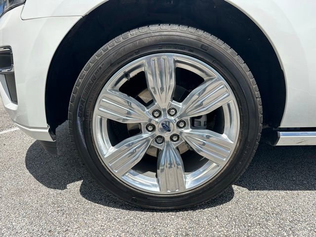 Used 2023 Ford Expedition Platinum AWD/4WD image 37