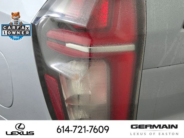 Used 2024 Chevrolet Tahoe Z71 w/ Luxury Package image 17