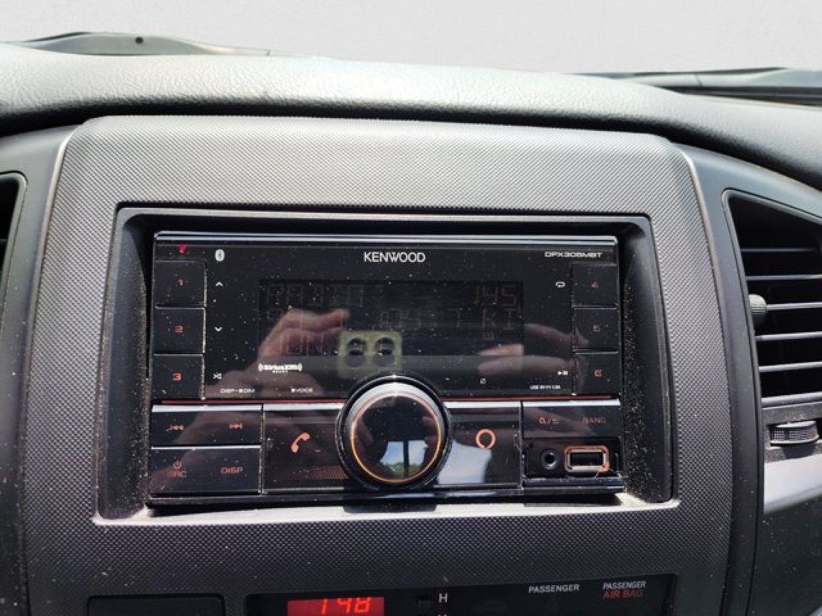 Used 2011 Toyota Tacoma 4x4 Regular Cab image 13