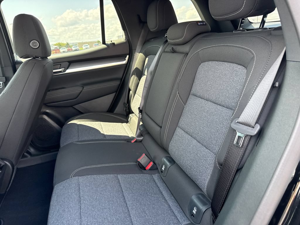 New 2027 GMC Terrain Elevation w/ Technology Package II AWD/4WD image 30