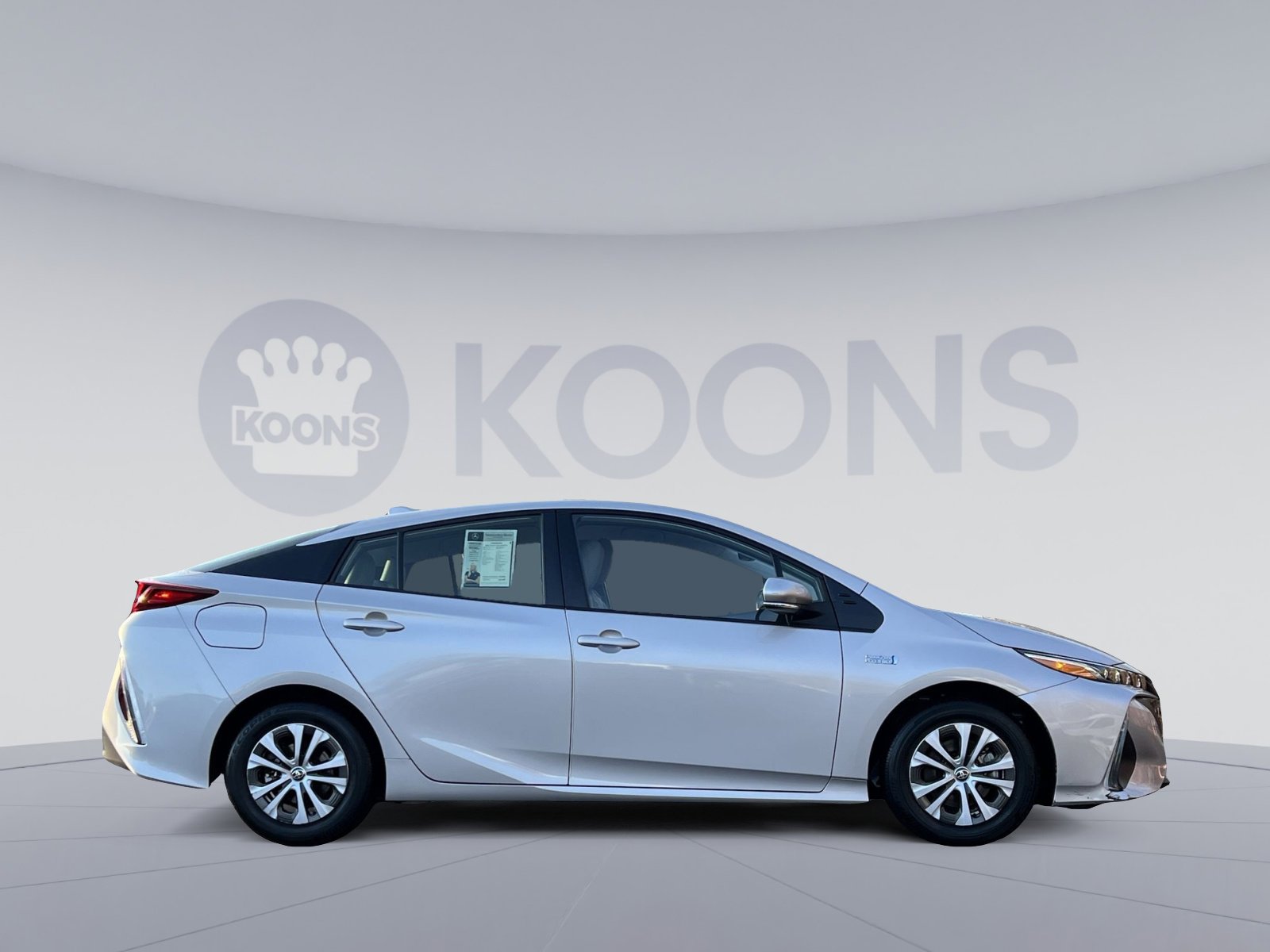 Used 2022 Toyota Prius Prime LE image 7
