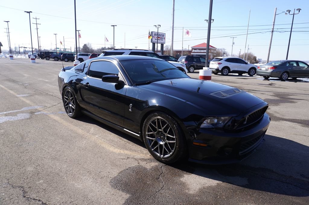 Used 2011 Ford Mustang Shelby GT500 w/ SVT Performance Pkg image 9