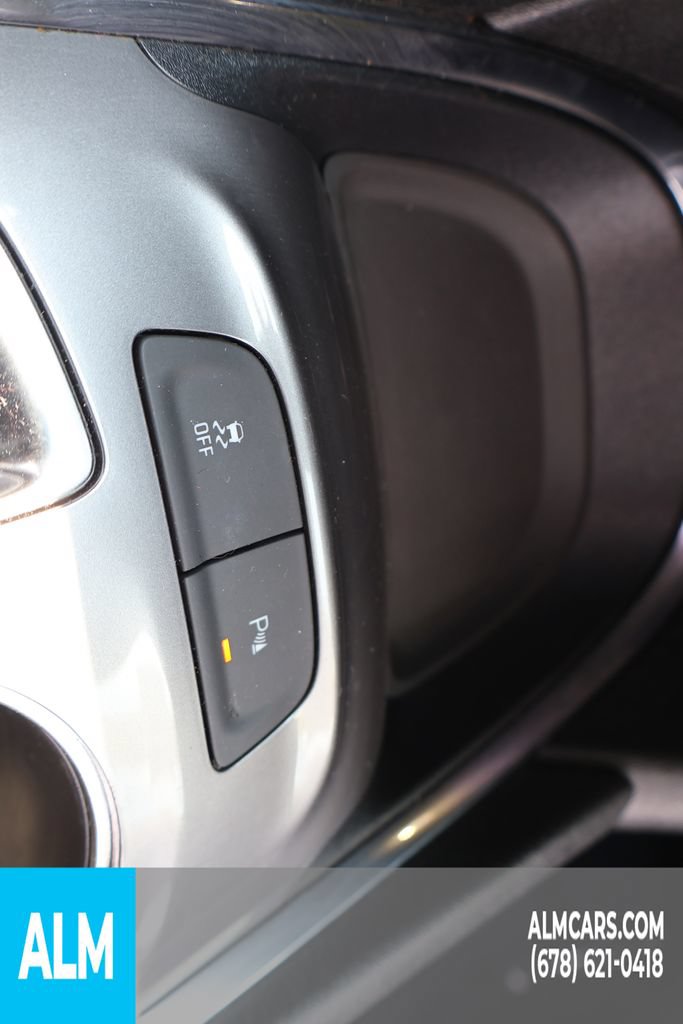 Used 2024 Chevrolet Malibu LT FWD image 30