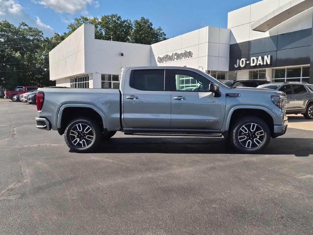 New 2026 GMC Sierra 1500 AT4 w/ AT4 Premium Package AWD/4WD image 5