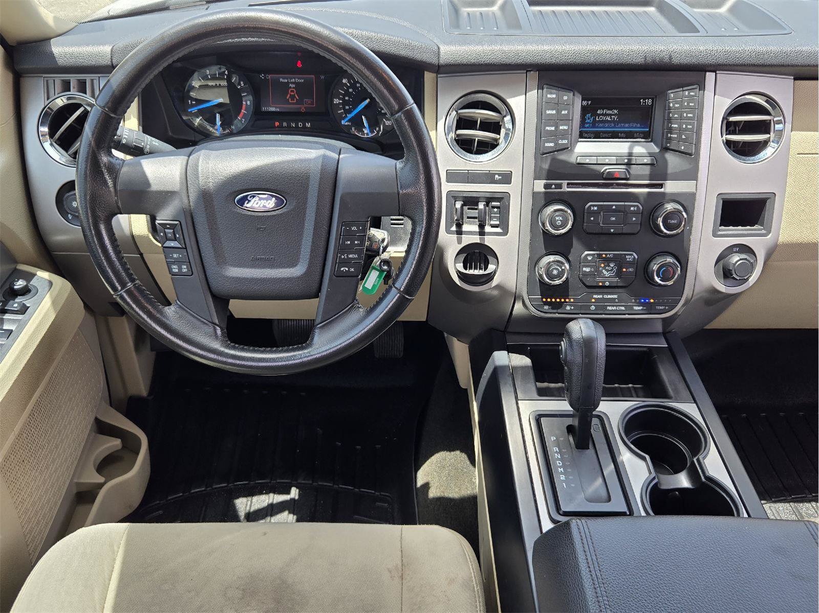 Used 2016 Ford Expedition XLT RWD image 25