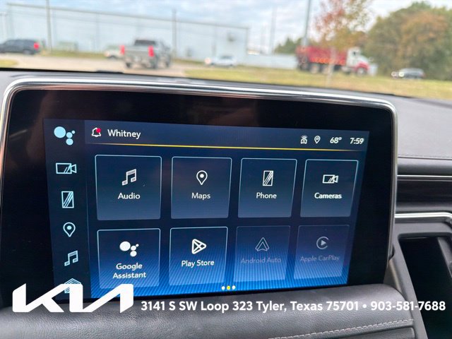 Used 2022 Chevrolet Tahoe Z71 w/ Luxury Package AWD/4WD image 20