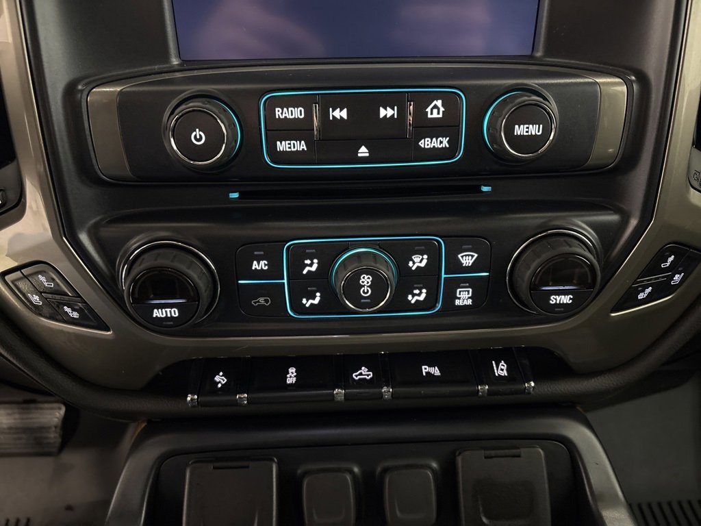 Used 2018 Chevrolet Silverado 2500 High Country image 21