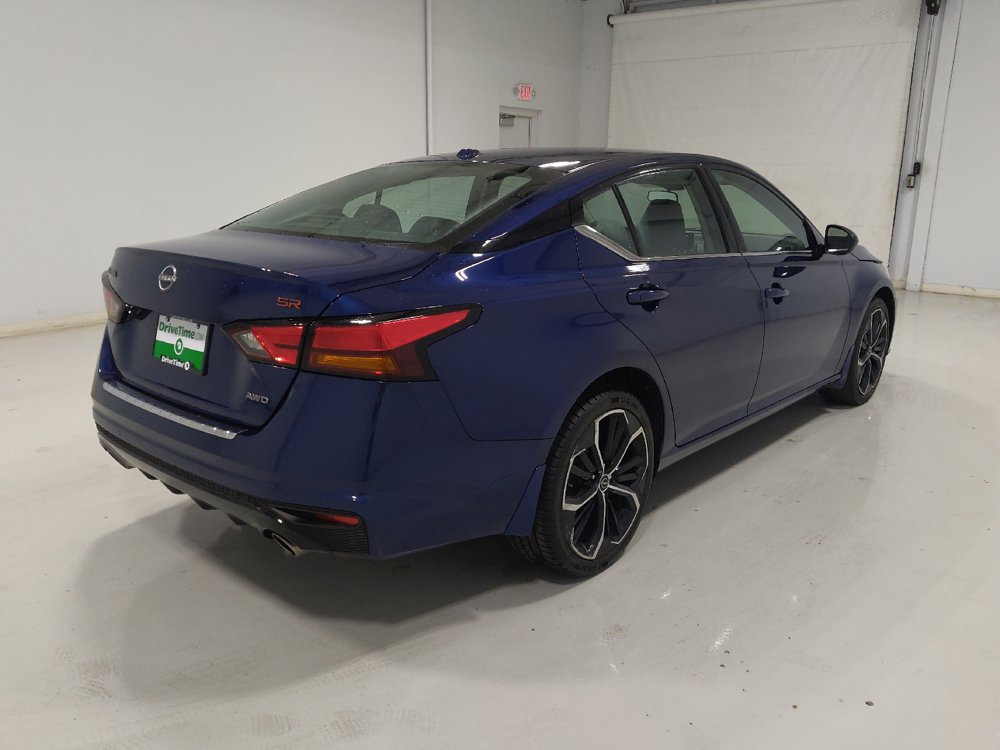 Used 2023 Nissan Altima 2.5 SR AWD/4WD image 9
