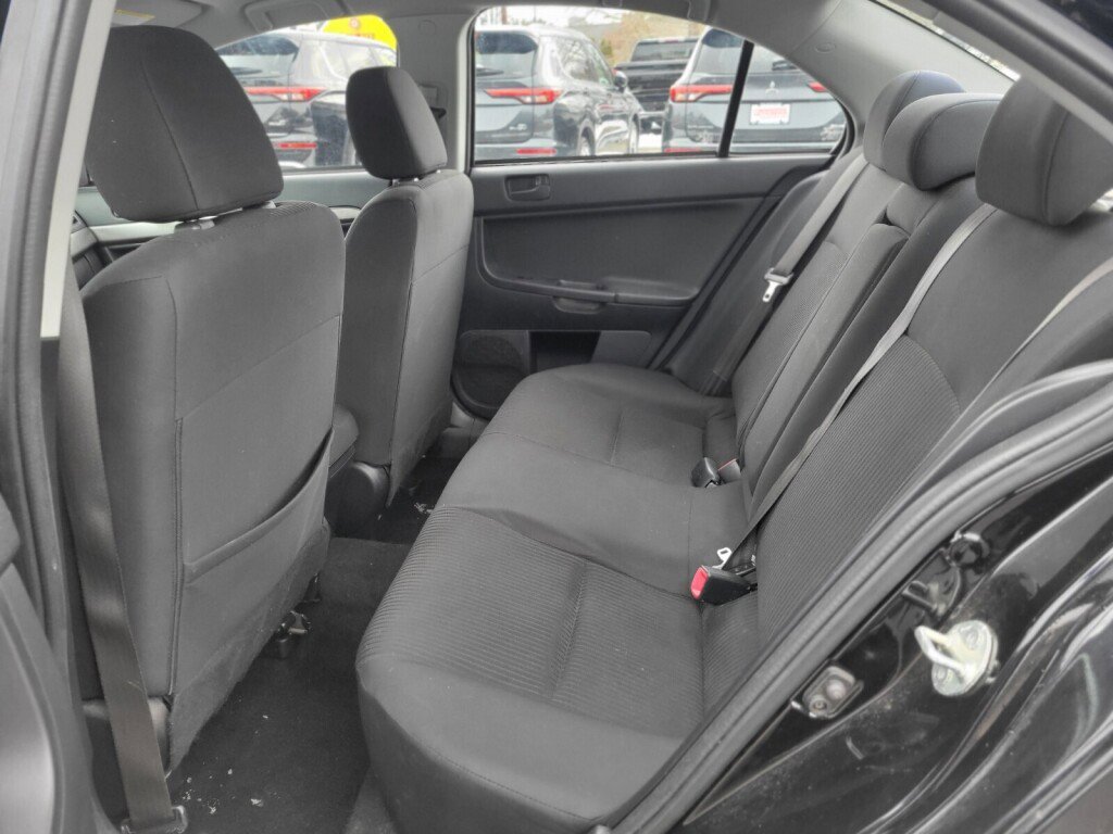 Used 2014 Mitsubishi Lancer SE image 14