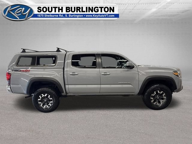 Used 2019 Toyota Tacoma TRD Off-Road AWD/4WD image 7