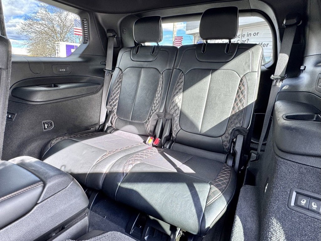 Certified 2022 Jeep Grand Cherokee L Summit w/ Luxury Tech Group V image 17