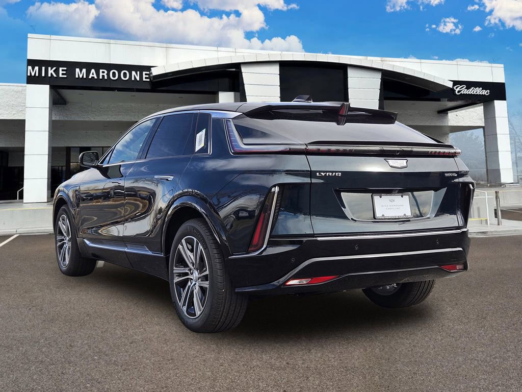 New 2026 Cadillac Lyriq Premium Luxury w/ LPO, Floor Liner Package AWD/4WD image 4