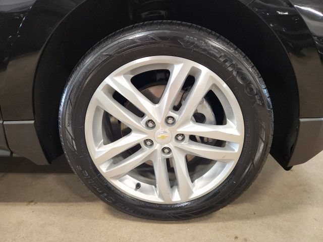 Used 2018 Chevrolet Equinox Premier AWD/4WD image 37