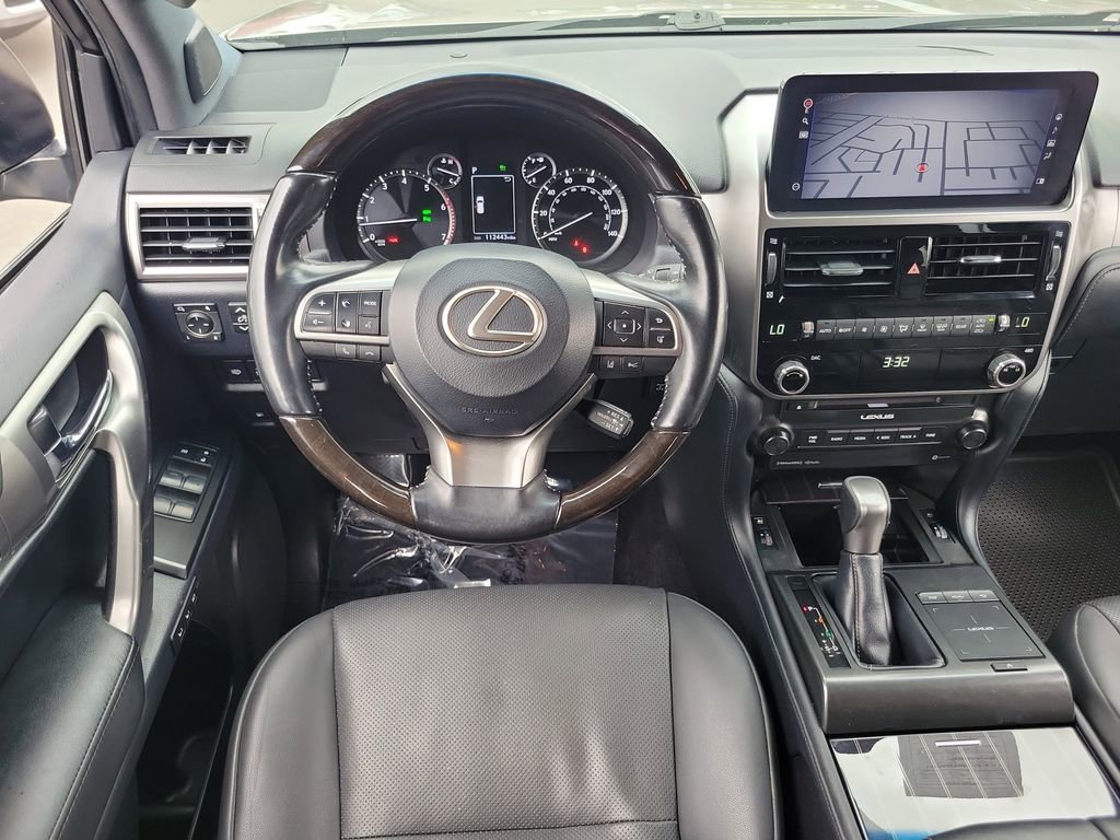 Used 2022 Lexus GX 460 Premium w/ Premium Package image 10