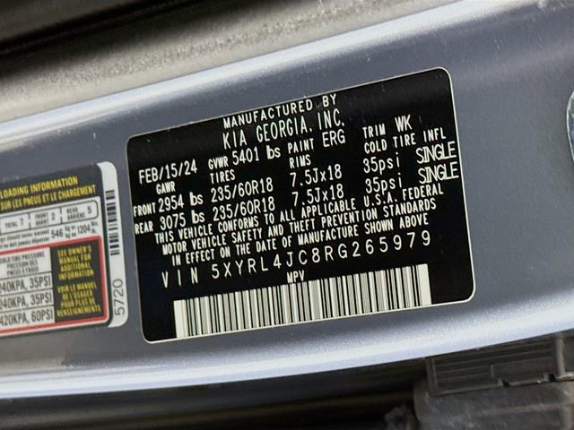 Used 2024 Kia Sorento S image 32