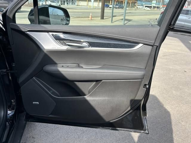 New 2026 Cadillac XT5 Premium Luxury w/ LPO, Floor Liner Package image 25