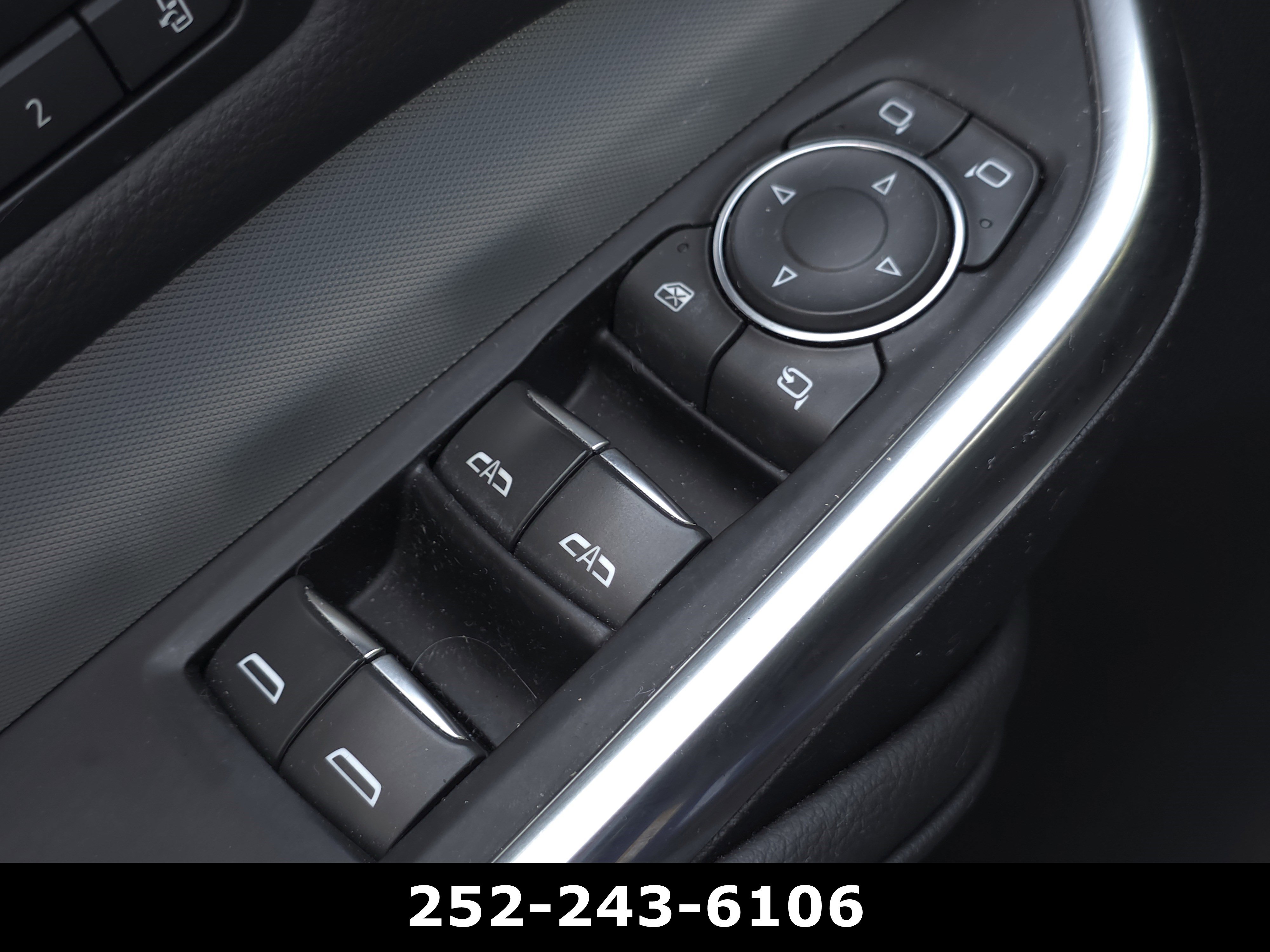 Used 2023 Cadillac XT4 Premium Luxury w/ Enhanced Visibility Package FWD image 25