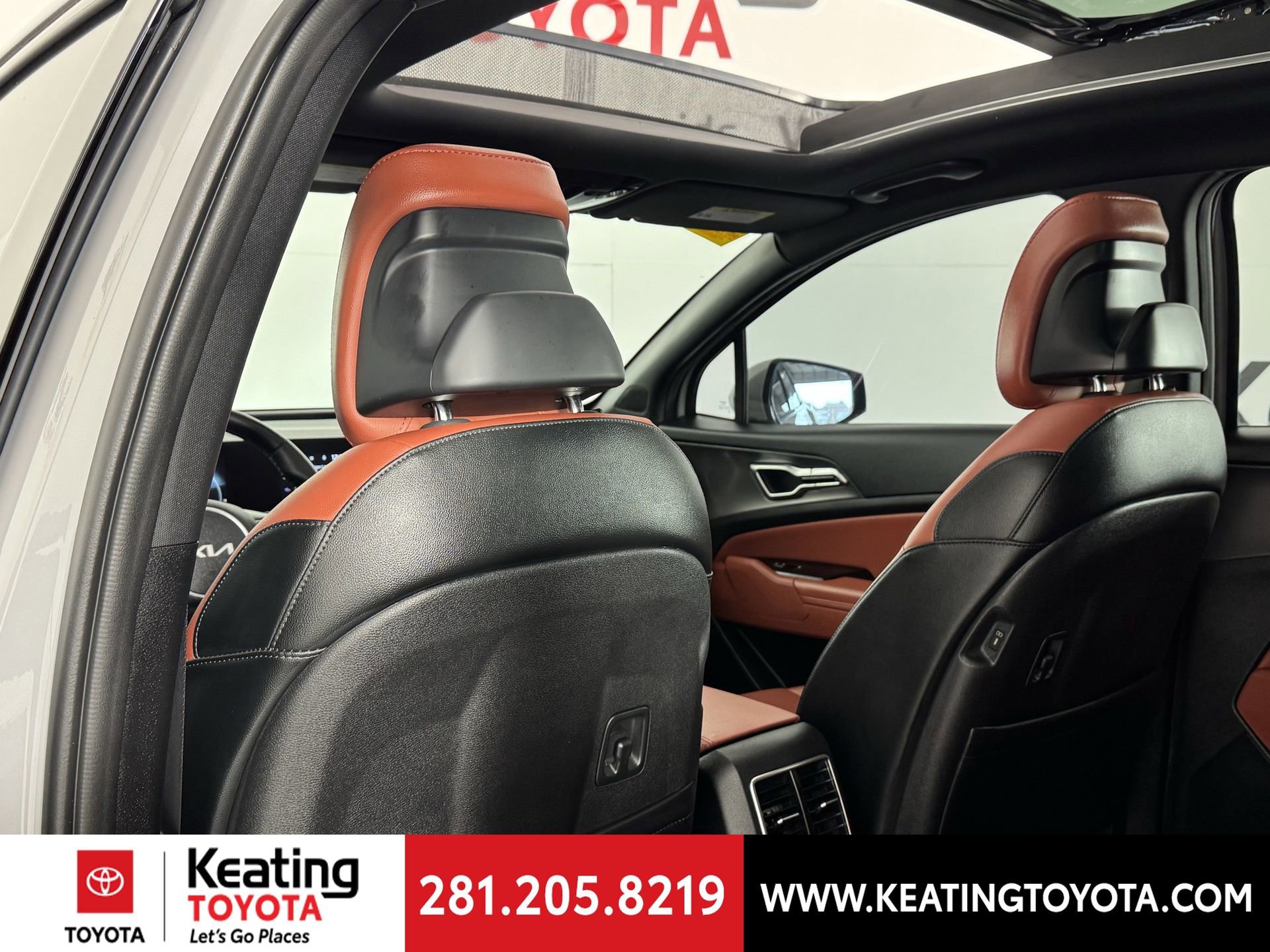 Used 2024 Kia Sportage SX image 16