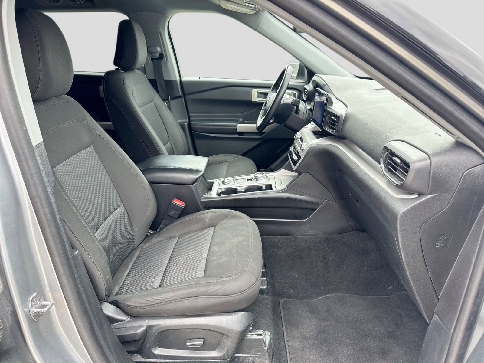 Certified 2023 Ford Explorer XLT AWD/4WD image 24