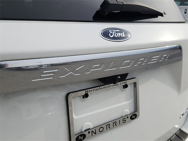 Used 2021 Ford Explorer Platinum w/ Equipment Group 601A image 18