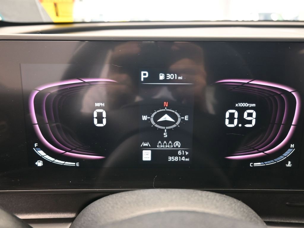 Used 2023 Kia Sportage EX image 31