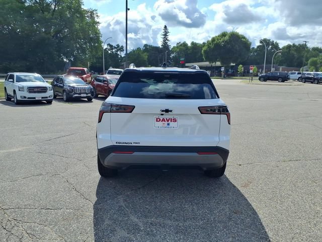 New 2027 Chevrolet Equinox LT w/ Convenience Package II AWD/4WD image 4