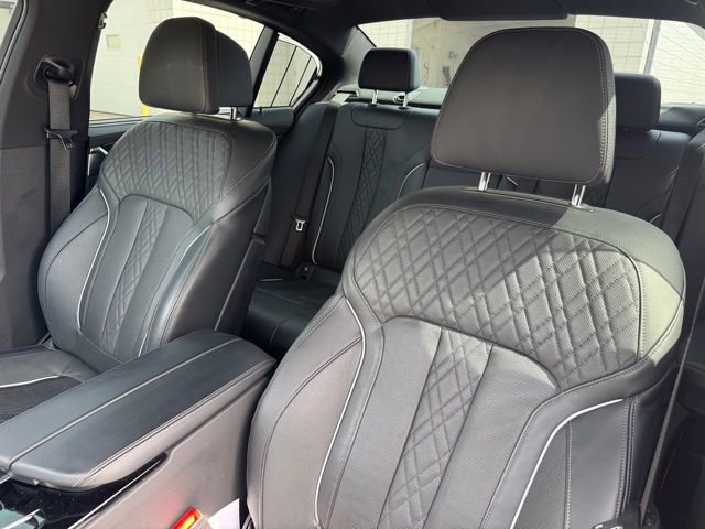 Certified 2023 BMW M550i xDrive w/ Executive Package AWD/4WD image 19