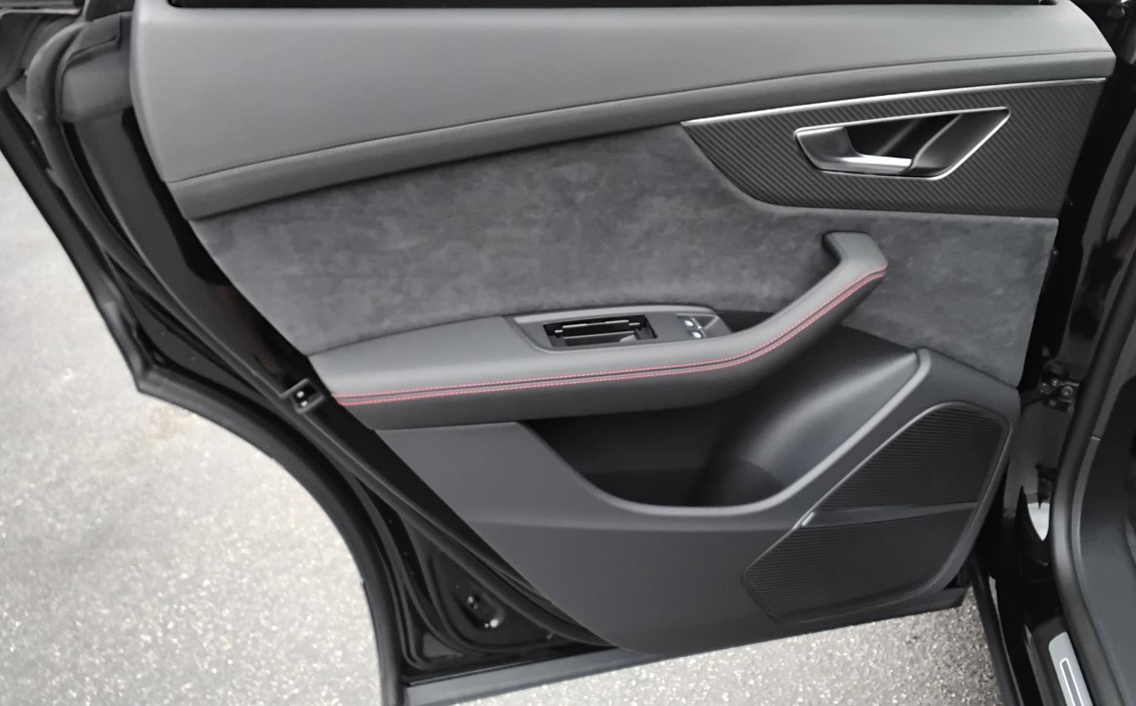 New 2026 Audi Q8 Prestige image 17
