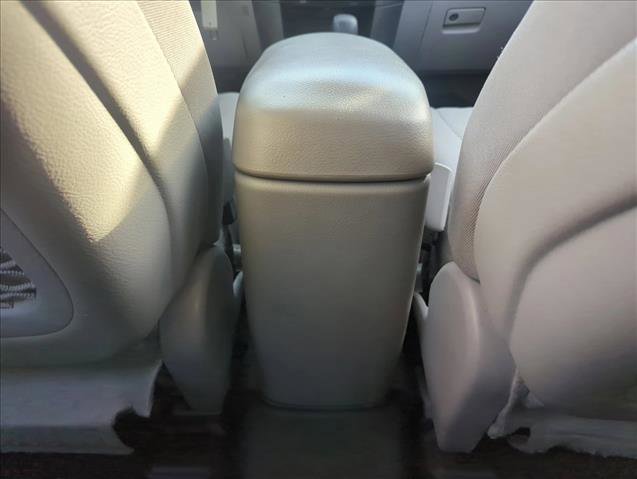 Used 2012 Toyota RAV4 FWD image 19