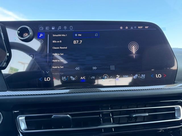 New 2026 Chevrolet Traverse High Country w/ LPO, Floor Liner Package image 25