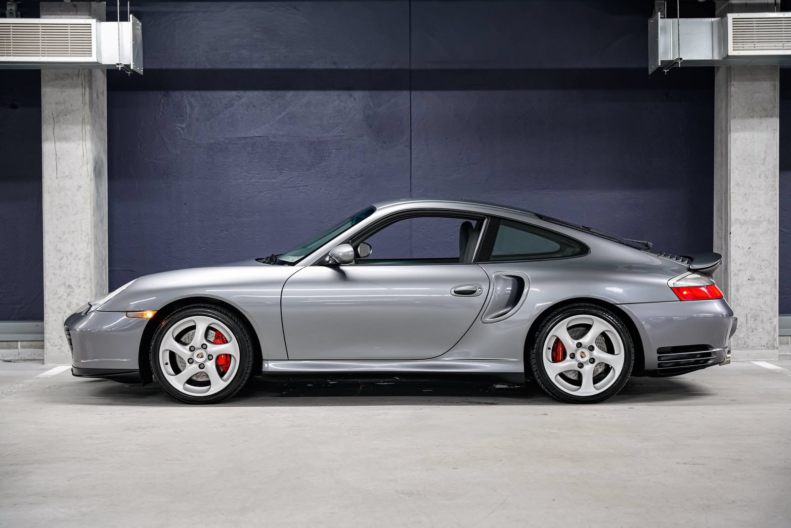 Used 2001 Porsche 911 Turbo AWD/4WD image 7