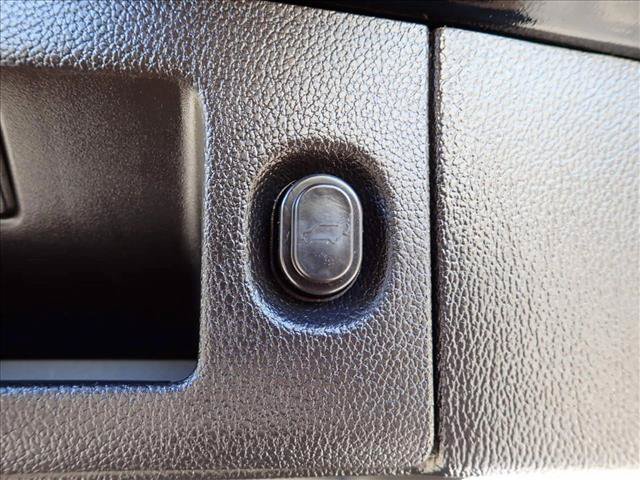 Used 2017 Chevrolet Tahoe LT AWD/4WD image 9