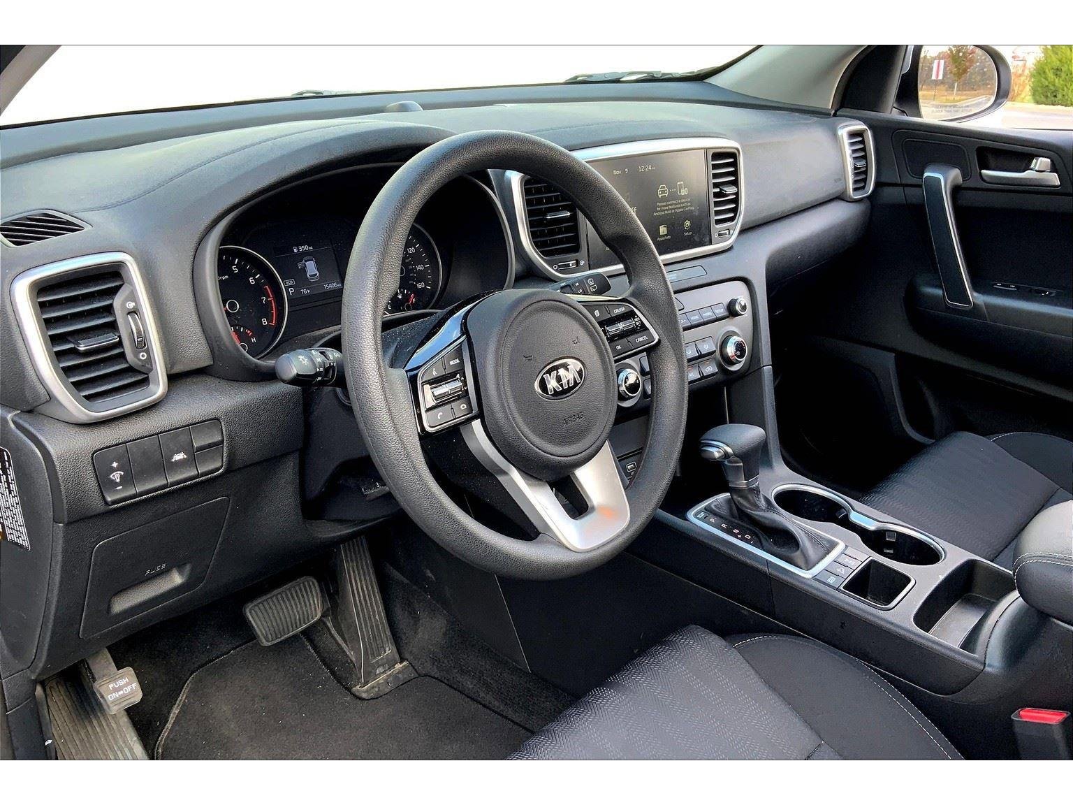 Used 2022 Kia Sportage LX image 14