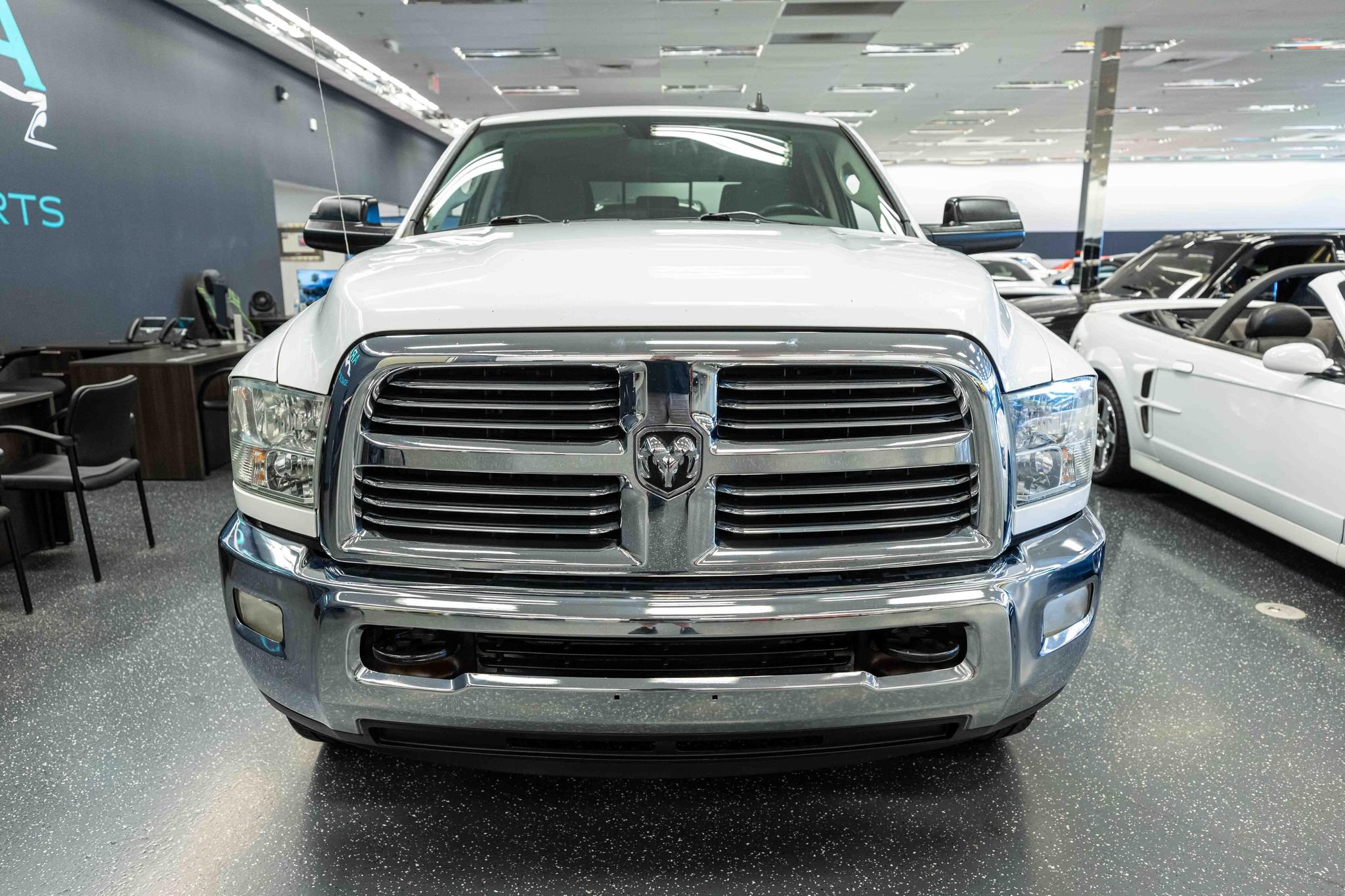 Used 2013 RAM 2500 Big Horn AWD/4WD image 2