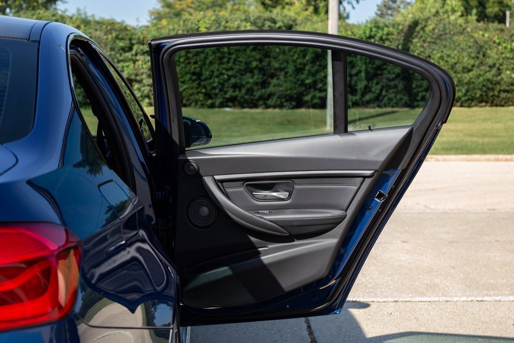 Used 2018 BMW M3 w/ Competition Package image 31