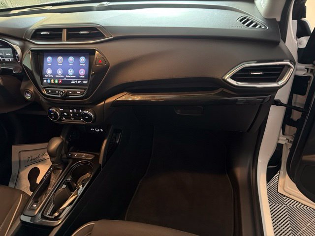Used 2021 Chevrolet TrailBlazer LT w/ Convenience Package FWD image 25