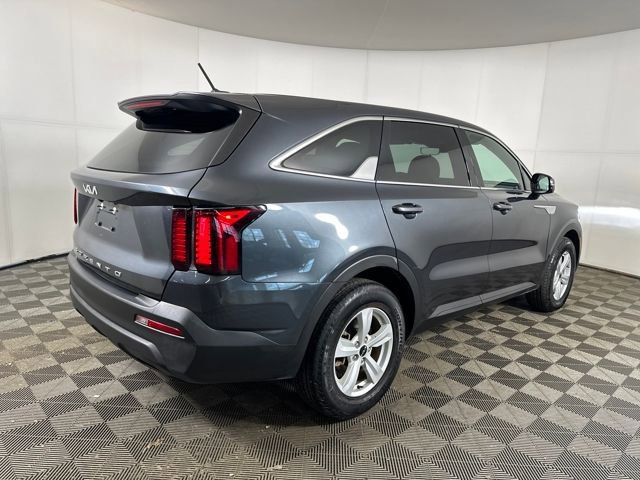 Used 2022 Kia Sorento LX FWD image 3