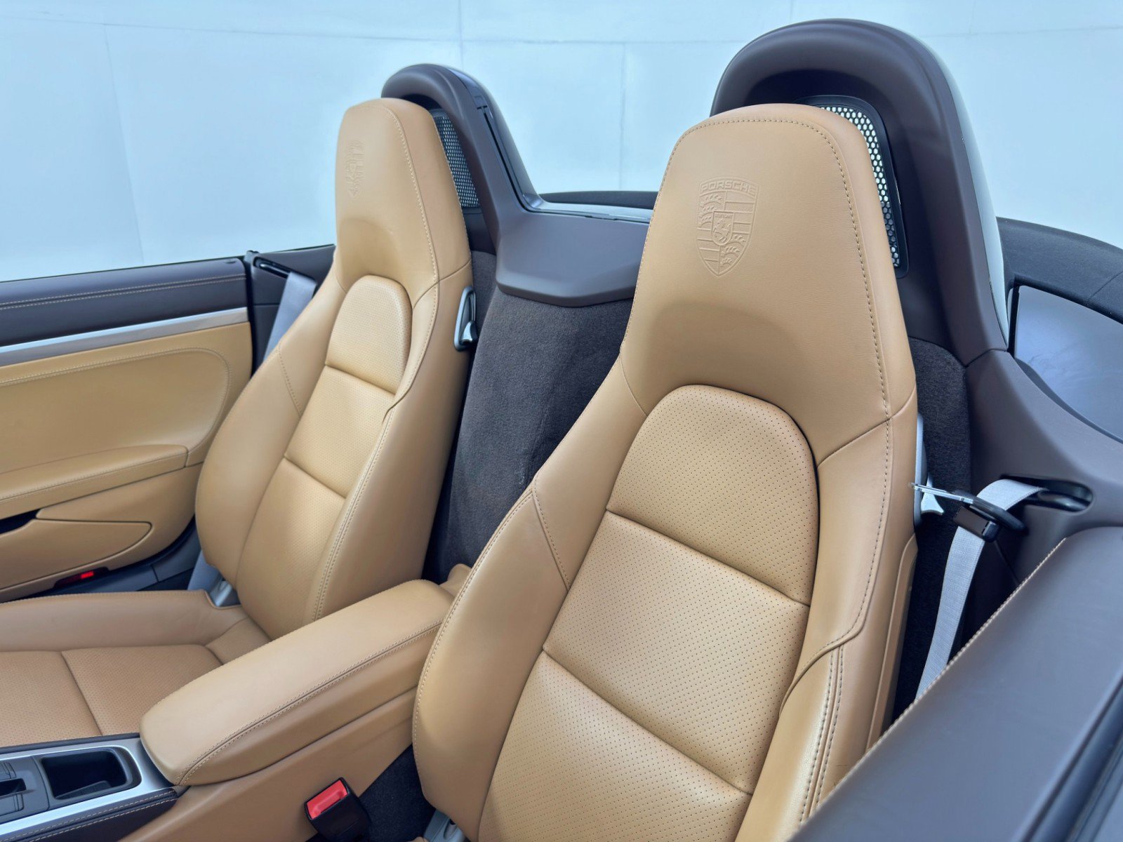 Used 2021 Porsche 718 Boxster GTS image 32