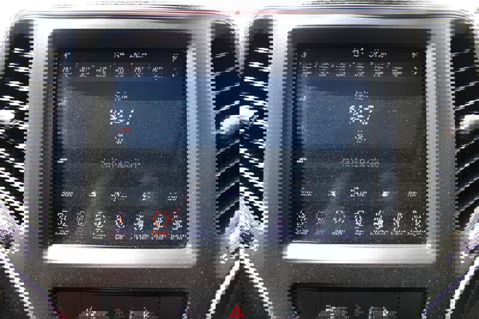 Used 2021 Jeep Cherokee Latitude Lux w/ Sun & Sound Group image 20