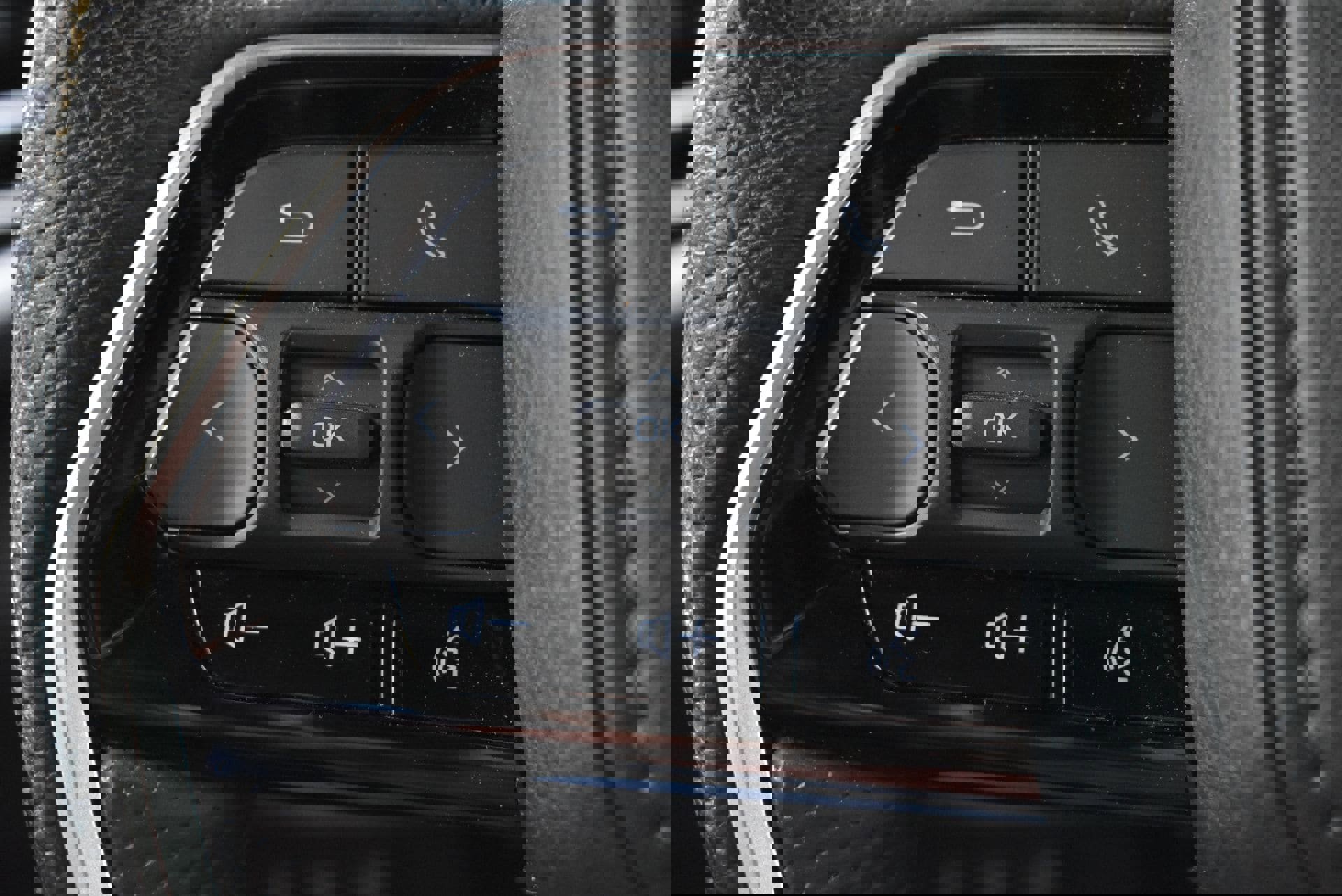 Used 2023 Toyota Tundra Platinum image 16