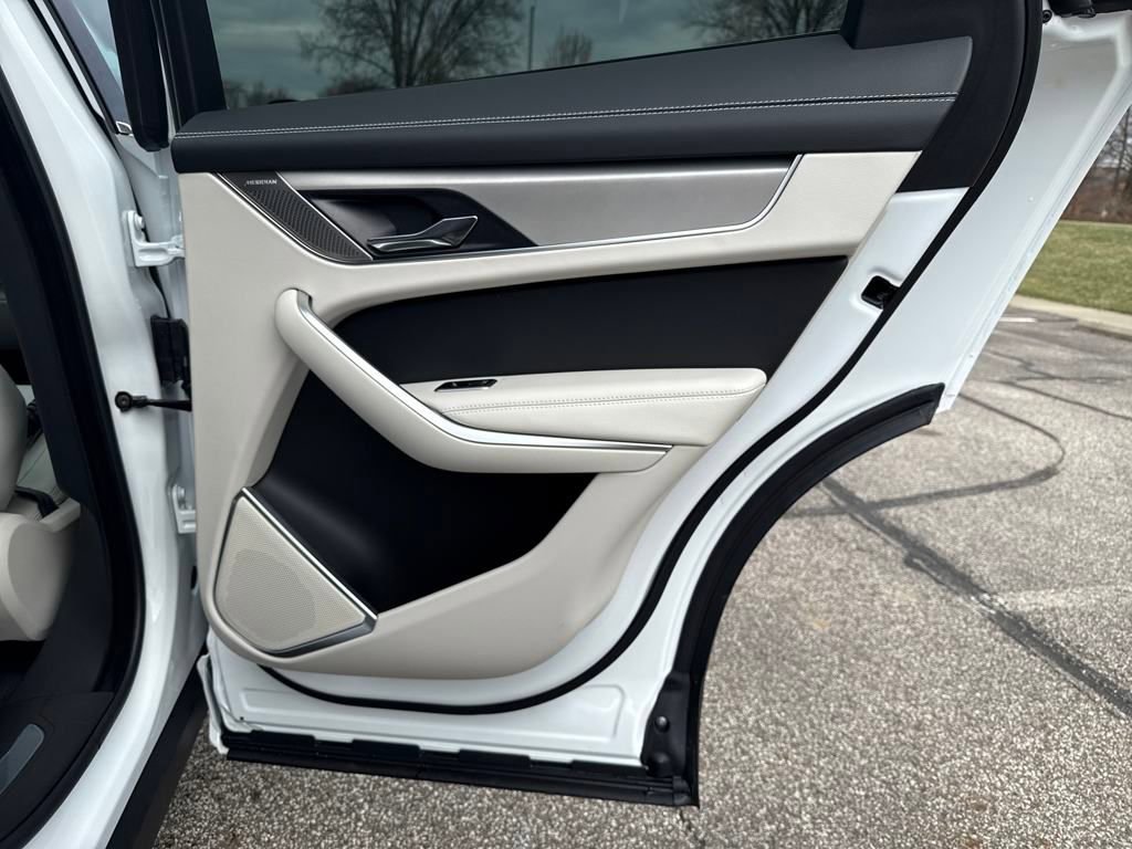 New 2026 Jaguar F-PACE R-Dynamic S image 18