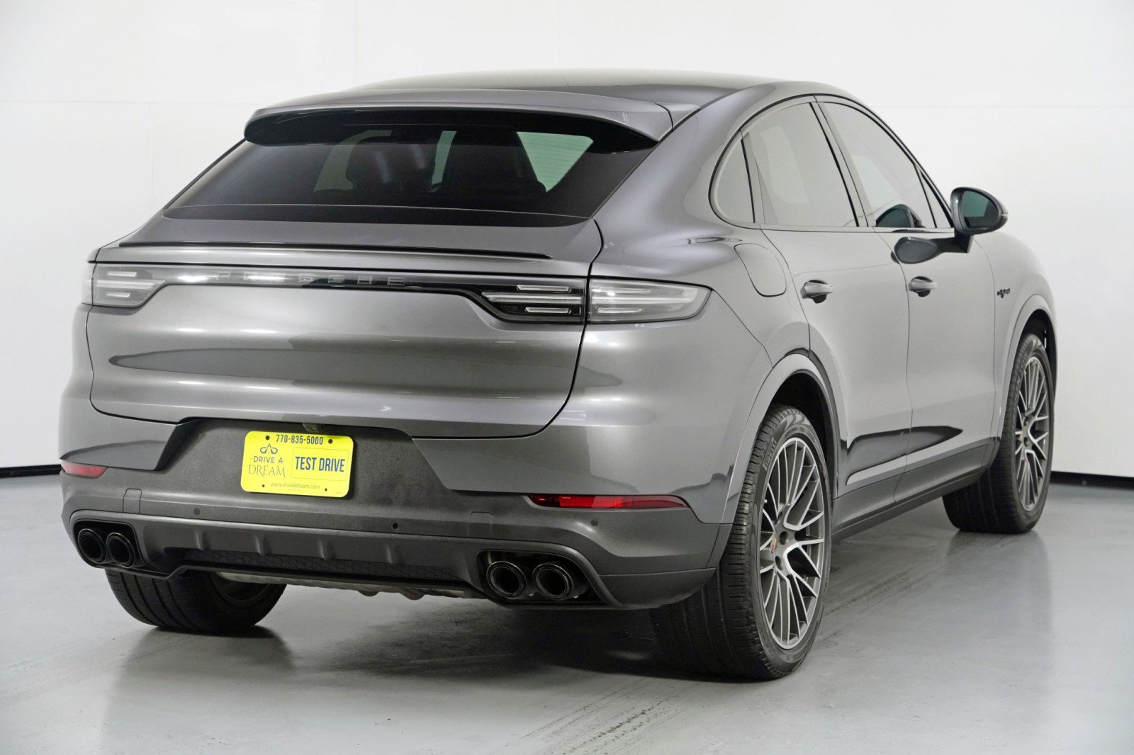 Used 2023 Porsche Cayenne Coupe AWD/4WD image 54