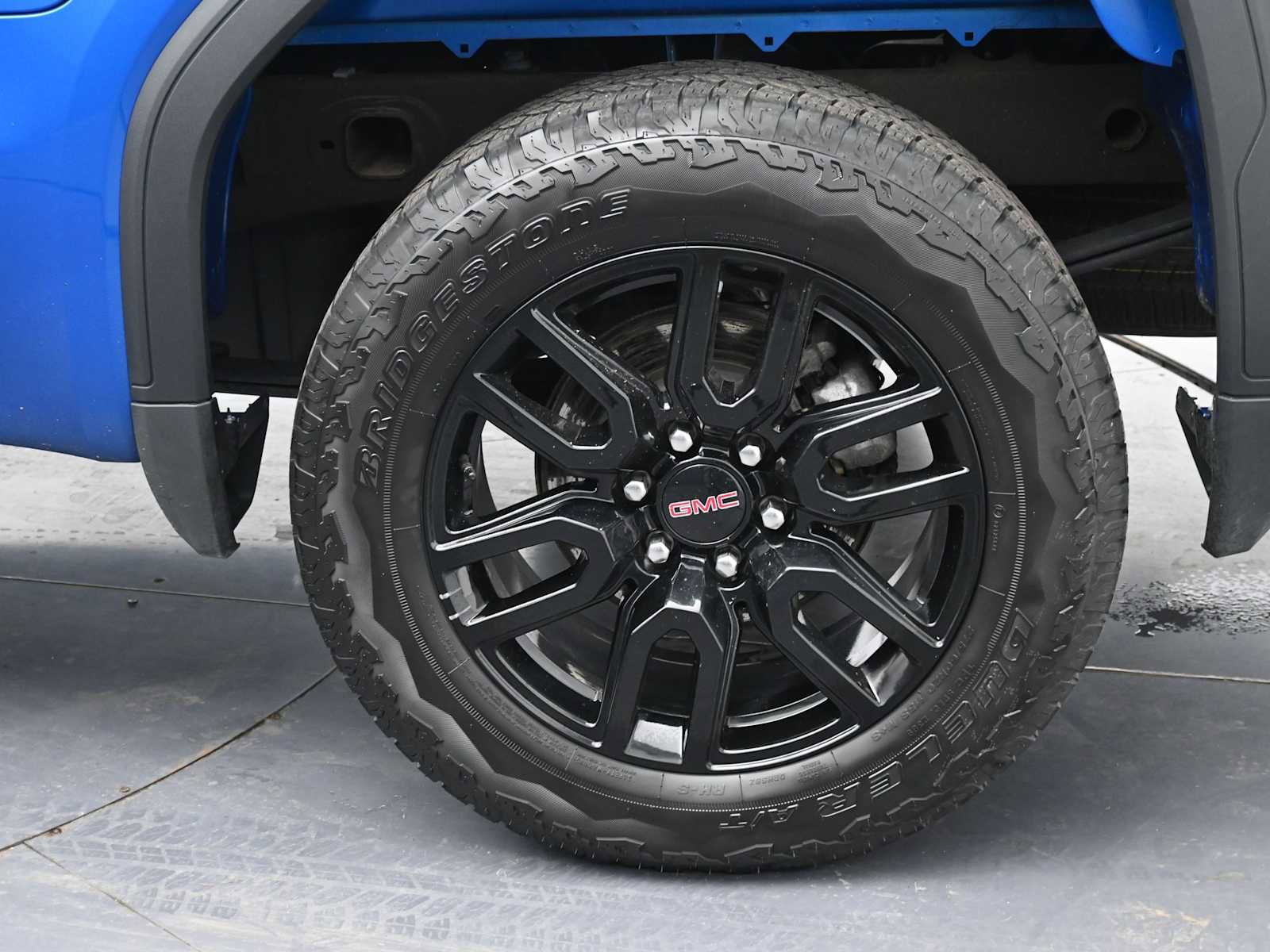 Used 2024 GMC Sierra 1500 Elevation image 5