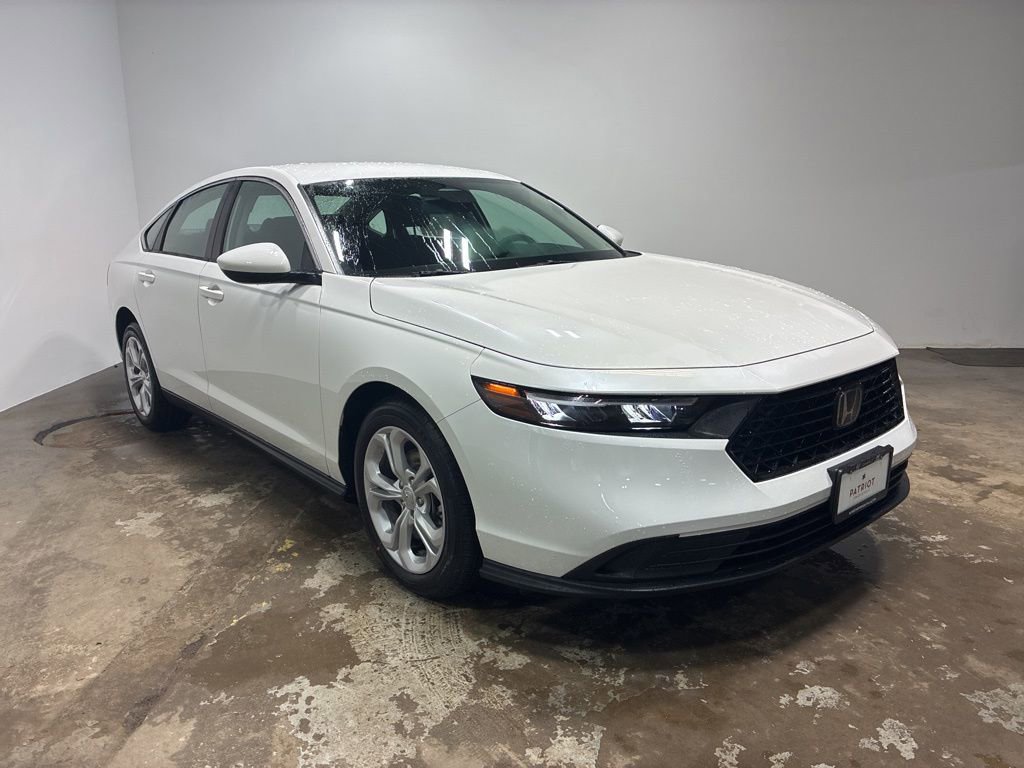 New 2025 Honda Accord LX image 1