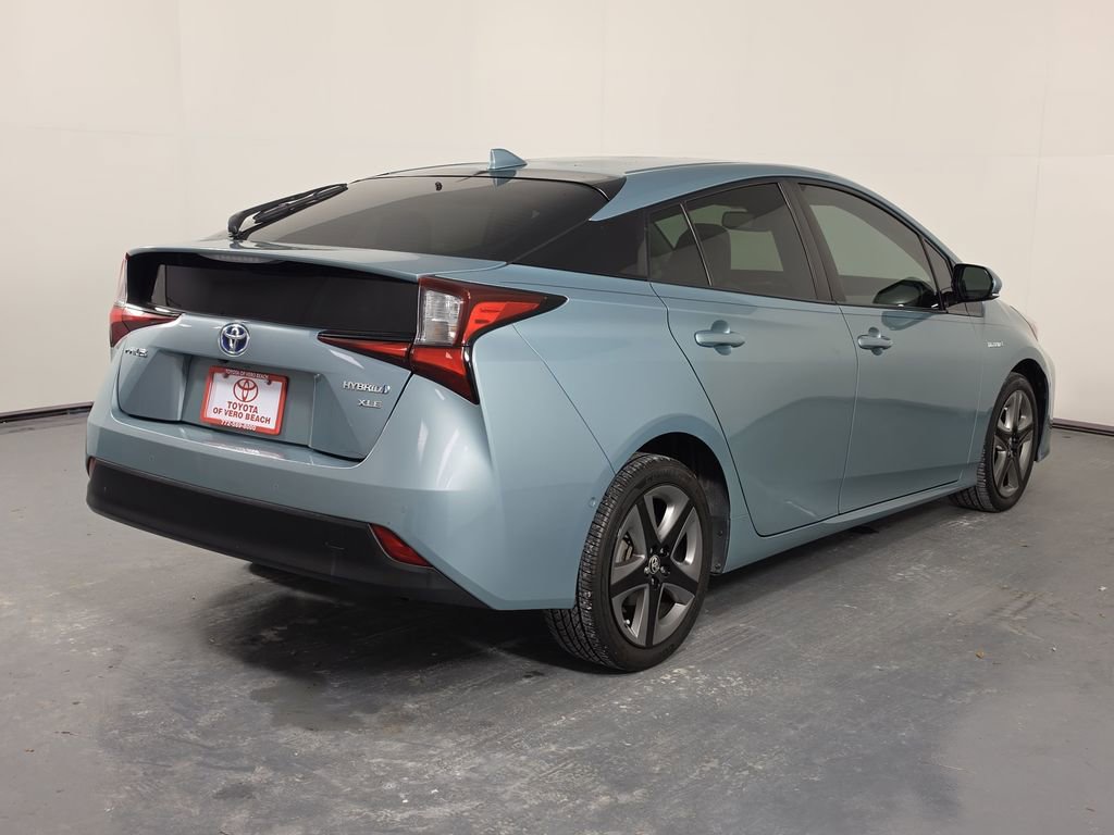 Used 2019 Toyota Prius XLE FWD image 6