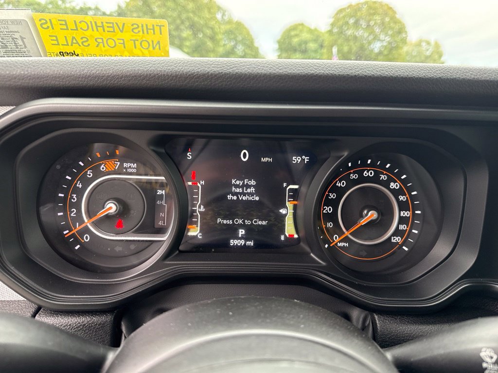Used 2024 Jeep Wrangler Sport AWD/4WD image 11